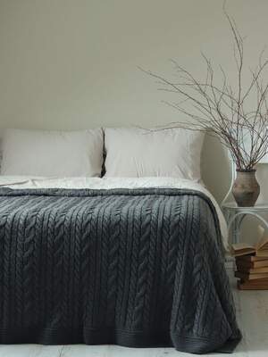 Вязаное покрывало на кровать LA MODNO Genova Anthracite 220х240