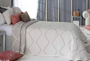 Покрывало на кровать Reig Marti Davis c 08 250х270