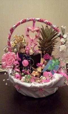 свадебная корзинка с подарками